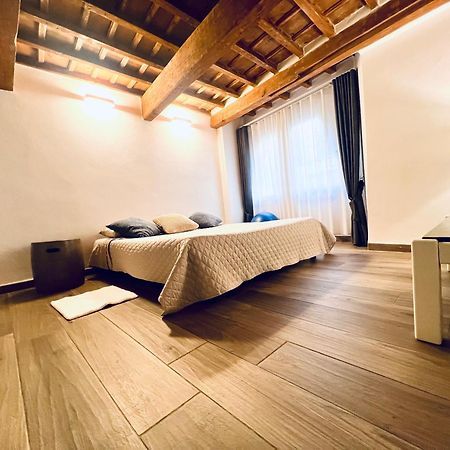 Palazzovilla Historic Building Luxury Suite Florence Exterior photo