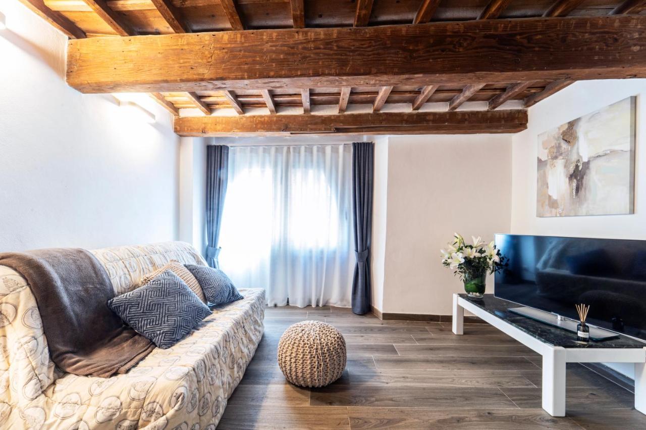 Palazzovilla Historic Building Luxury Suite Florence Exterior photo